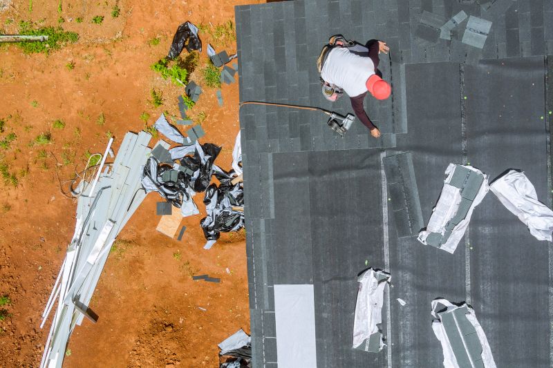 Signs It’s Time For A New Asphalt Shingle Roof Installation