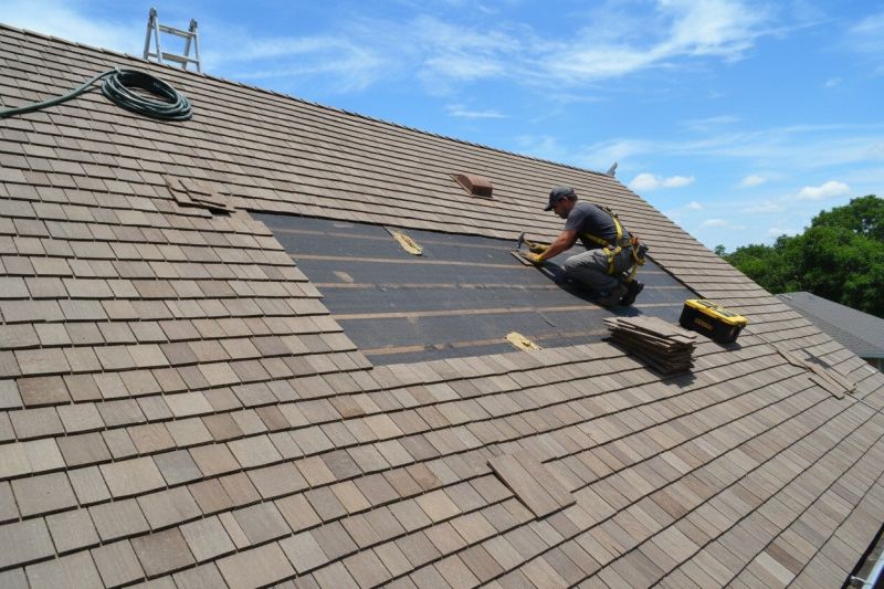 Wood Shake Roof Repair